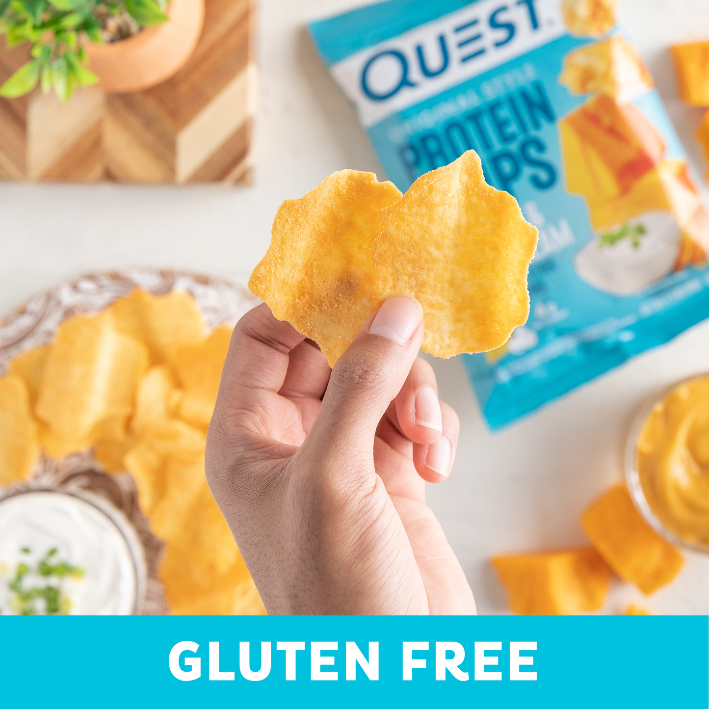 cheddar-and-sour-cream-original-style-protein-chips-e2 qst-000296_cheddar-_-sour-cream-original-style-protein-chips_7.2.png